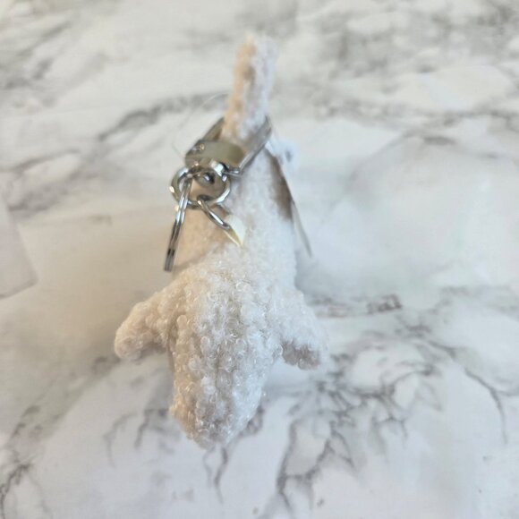 PINK DOG KEYCHAIN  By VICTORIA SECRET. - Picture 2 of 4